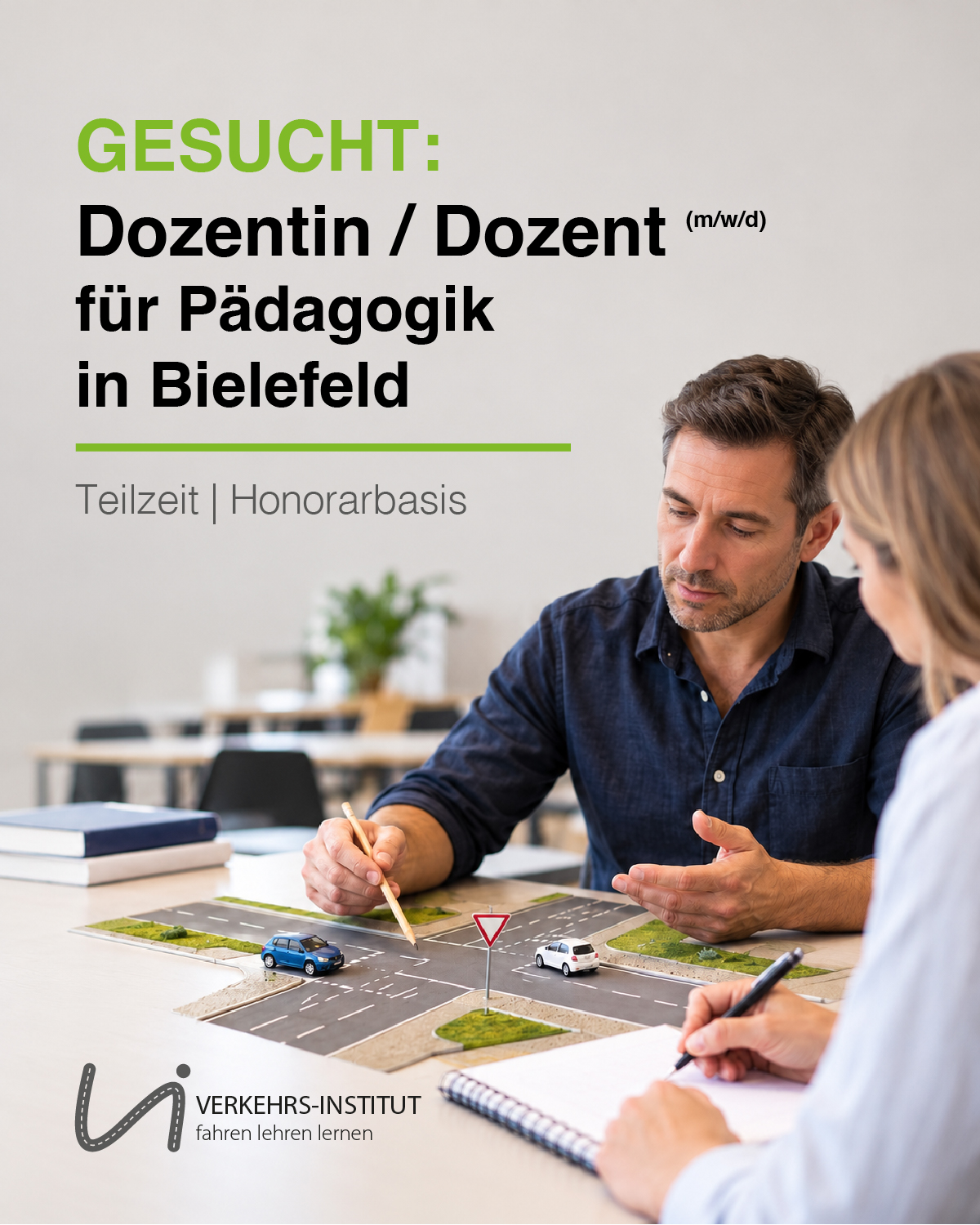 Stellenanzeige: Dozentin oder Dozent für Pädagogik in Bielefeld, Teilzeit oder Honorarbasis